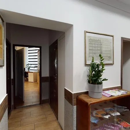 Apartament Komuny Paryskiej 62