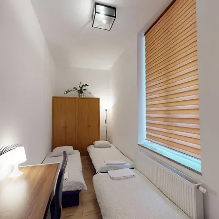 Komuny Paryskiej 62 Apartament *