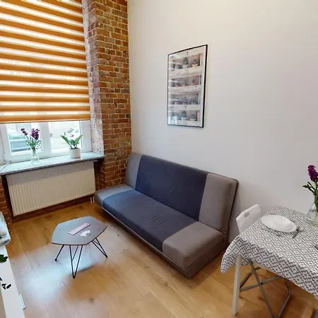 Apartament Komuny Paryskiej 62 Wrocław